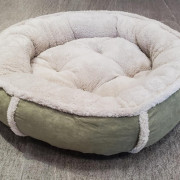 毛邊寵物圓床 (直徑62 x 高20cm) *顏色隨機*