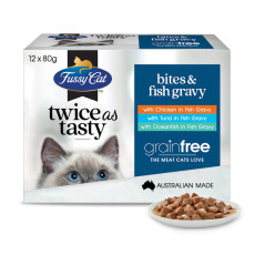**清貨特價 (最佳食用日期:2024/06/03) ** Fussy Cat [FC152230] Twice as Tasty系列 Bites & Fish Gravy口味 貓濕包80g (1盒12包 - 3種味x4) (藍)